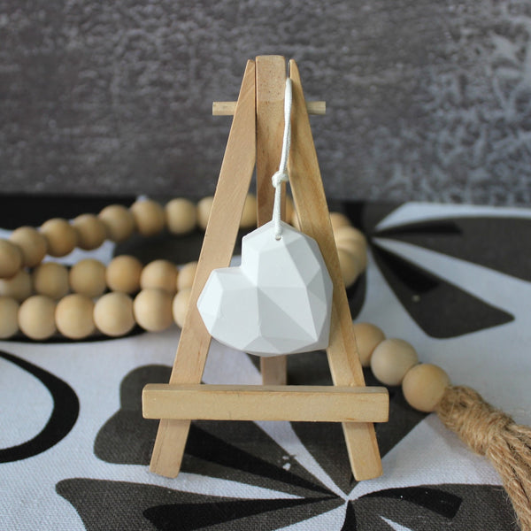 Mini Coração Geométrico de Cerâmica Perfumada
