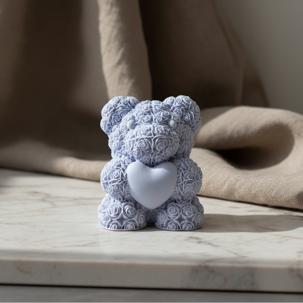 Urso de Rosas de cerâmica perfumada artesanal da 44 em tons pastel, com aroma de talco, para perfumar e decorar interiores.