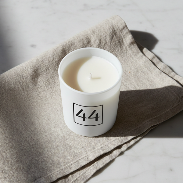 Vela Aromática em Copo Branco